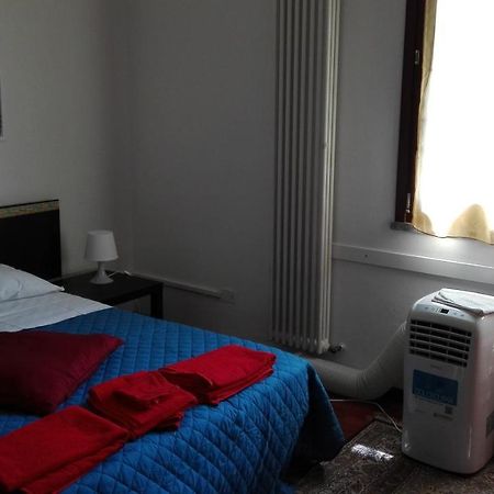 La Casa Di Filippo Otel Pisa Dış mekan fotoğraf